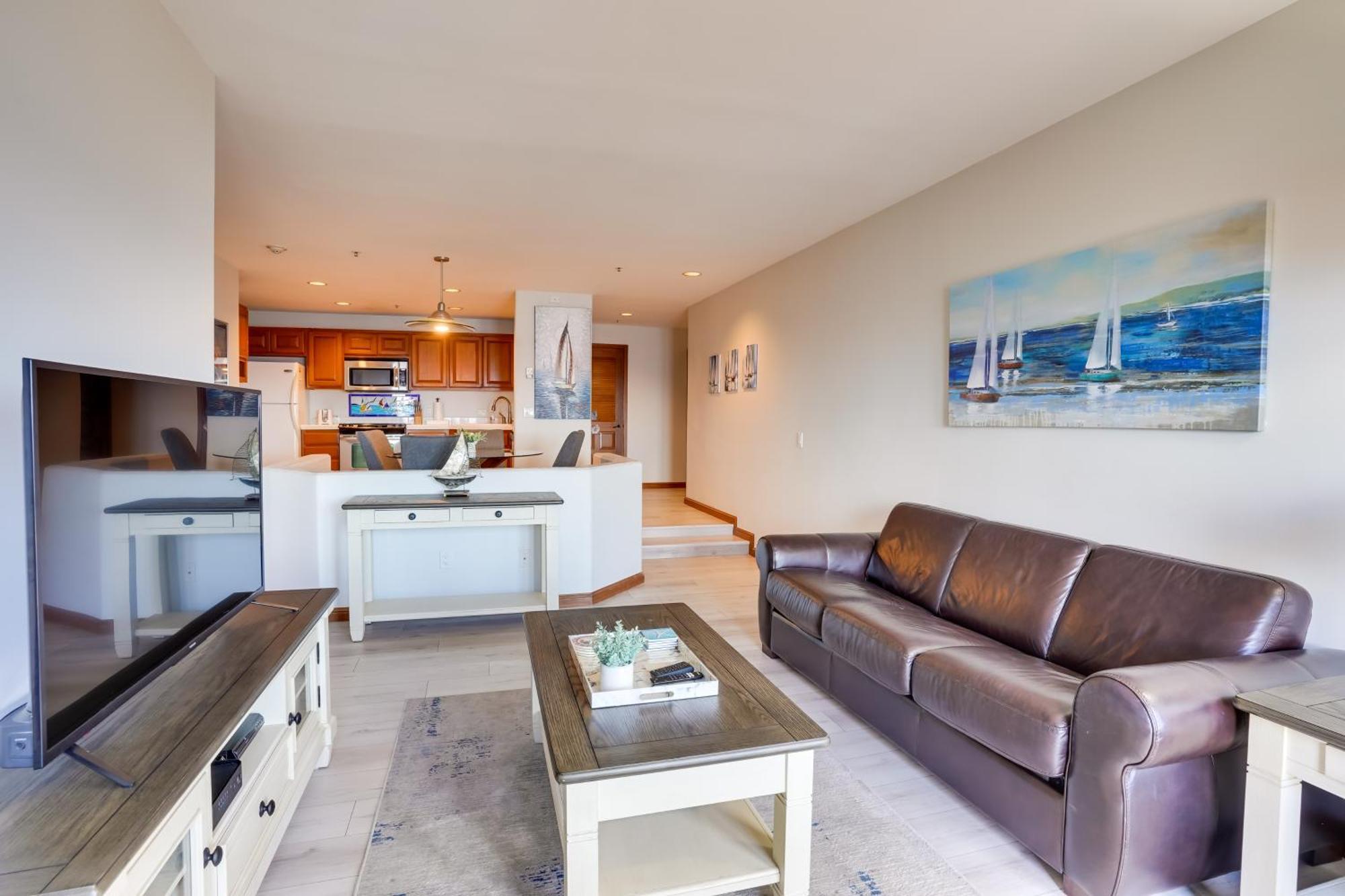 Bright Catalina Island Condo With Ocean Views! Avalon Bagian luar foto